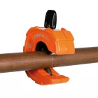 331C Hordozható C-formájú csővágó réz- és könnyűfém csövekhez  szűk helyen való munkavégzéshez