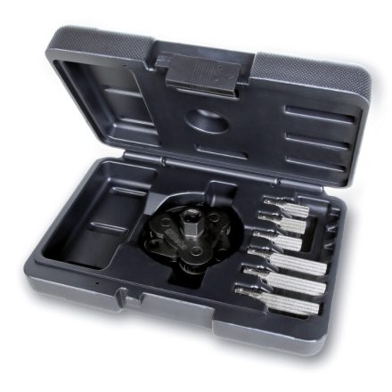 1493/C7 Háromkaros önszabályozó kulcs jobbmenetes/balmenetes olajszűrőkhöz cserélhető karokkal