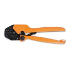 1609A Áttételes saruzófogó nem szigetelt kábelsarukhoz csekély erőráfordítással 