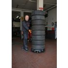 3036  Gumiabroncs szállító/tároló állomás