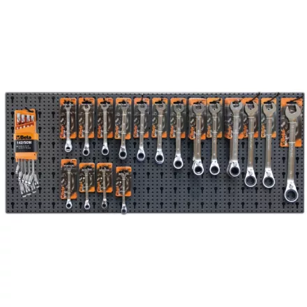 6600 M/40K 77 darab szerszámból álló készlet szerszámtartóval, fal nélkül