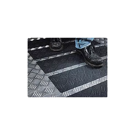3M™  Safety-Walk™  csúszásgátló általános felhasználásra: 19 milliméter széles, 18,3 méte